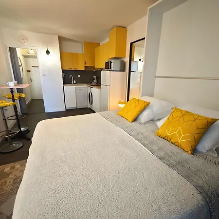 Relax Village Naturiste Heliopolis *