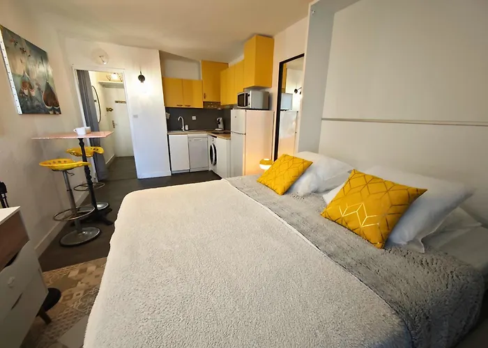 Relax Village Naturiste Heliopolis *